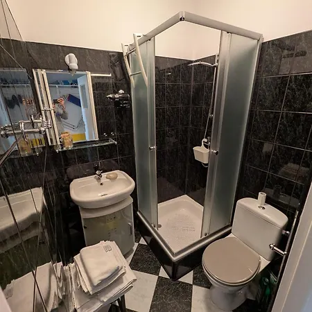 民宿 U Bozeny 德兹维济诺